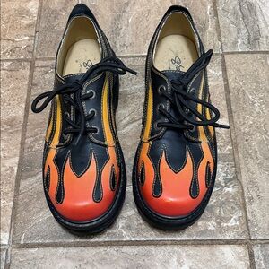 Shasa Black and Tan Shoes